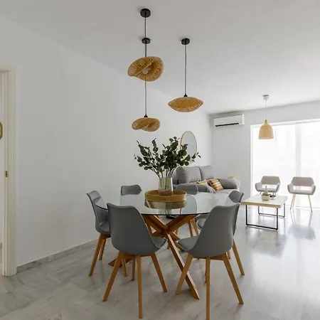Living4malaga Mariscal Centre *